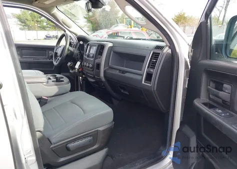 2014 Ram 1500 Express z USA, uszkodzony, nr VIN 1C6RR7FTXES136971